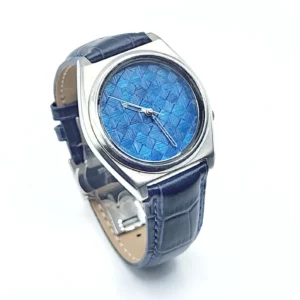 Montre automatique, cadran en marqueterie de paille
