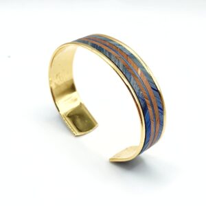Bracelet manchette marqueterie de paille - doré à l'or fin - bleu et marron – vue de face